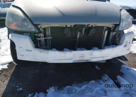 2004 Toyota Sienna Le z USA, uszkodzony, nr VIN 5TDZA23CX4S026324